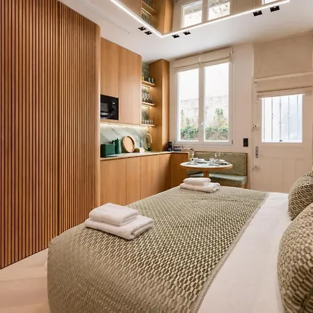 V - Luxury Architect Le Marais Paris